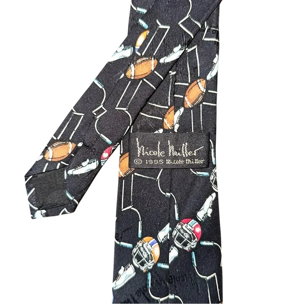 Vtg Nicole Miller Mens Slim Tie 1995 Silk Football Black HandSewn 54x2.75” Korea